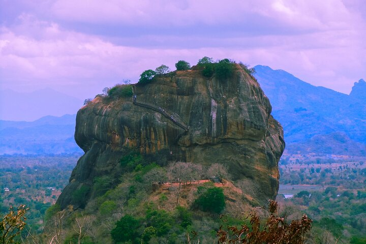 Sigiriya tuk tuk tour